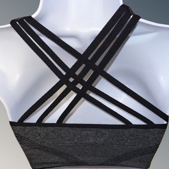 New Balance Gray Heathered Sports Bra Size Medium - Picture 4 of 5